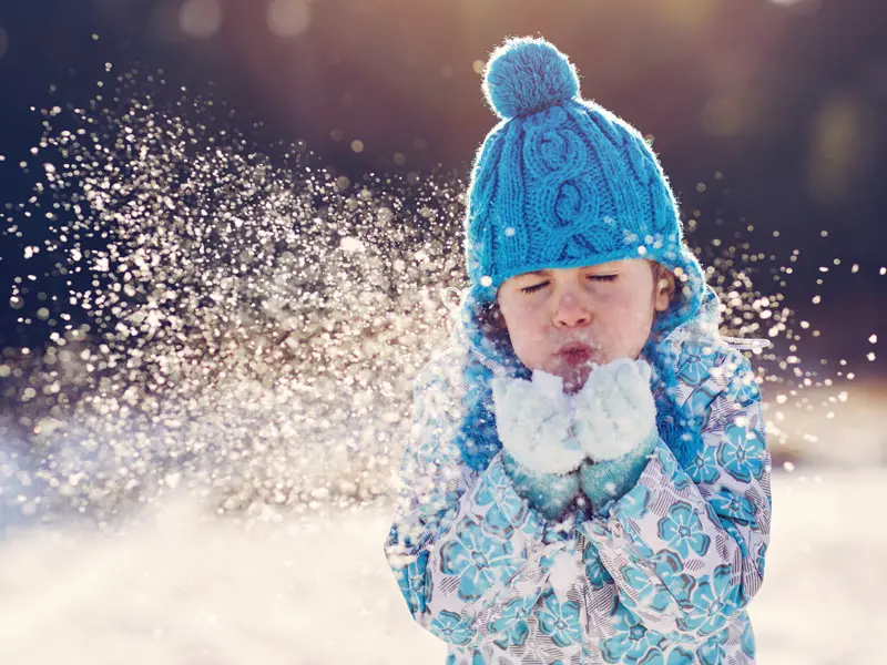 Consejos para disfrutar con los niños en la nieve - BAYARD REVISTAS Juntos  por la lectura