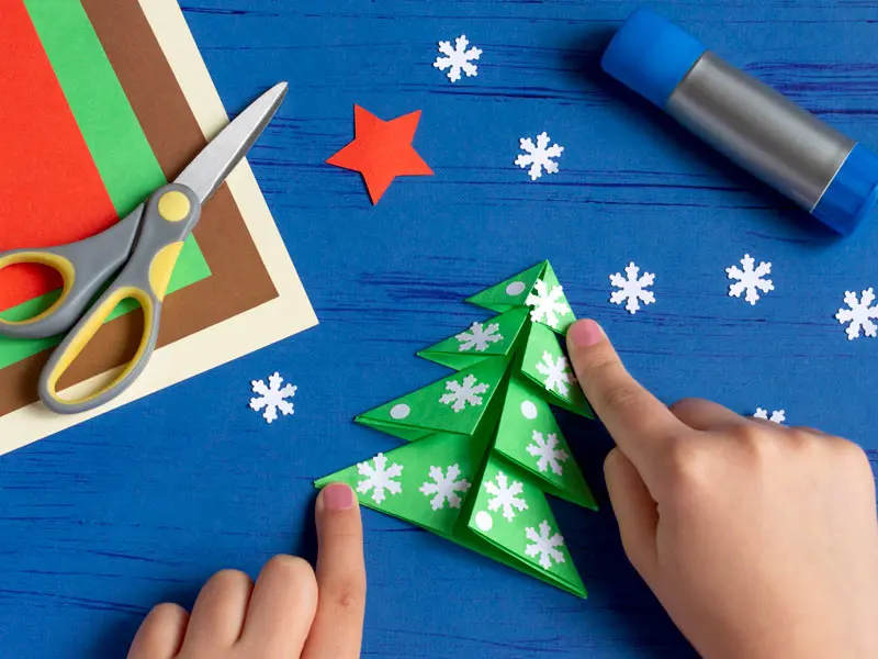 5 divertidas manualidades de Navidad para niños - BAYARD REVISTAS Juntos  por la lectura
