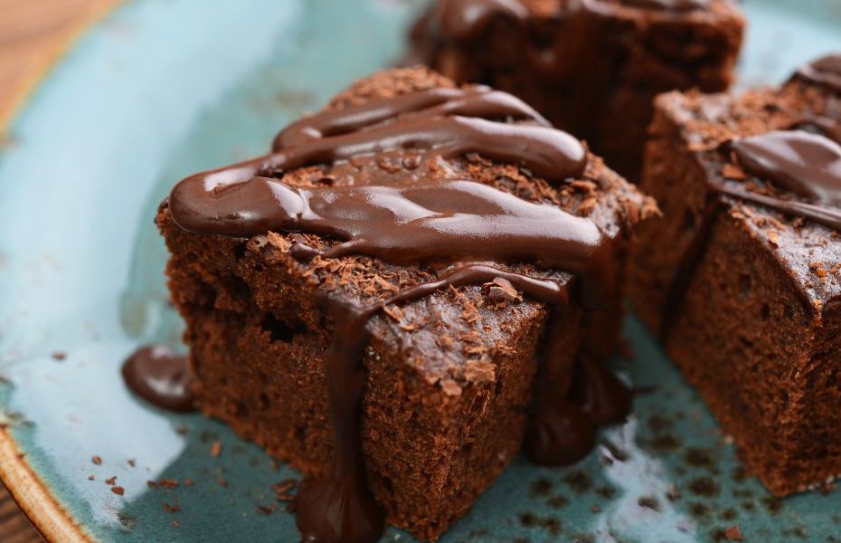 Vegan chocolate cake: receta en inglés para niños y adolescentes - BAYARD  REVISTAS Hacemos pequeños grandes lectores... felices